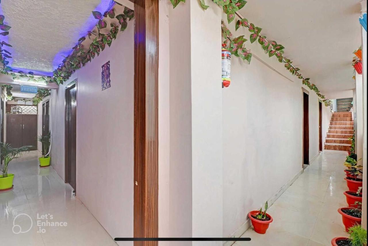 Hotel O Bottom Inn Dehradun Exterior photo