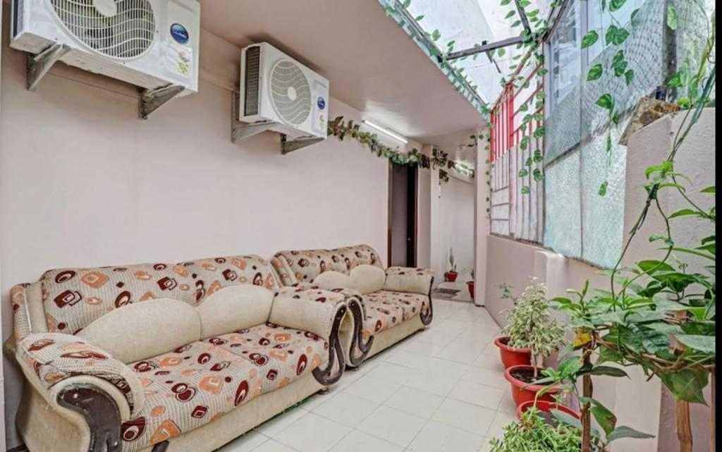 Hotel O Bottom Inn Dehradun Exterior photo